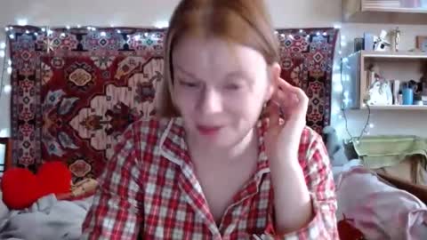 Snapshot of miss_elistia_ chatting on 7, 3, 2025 Elis online show from 7, 3, 2025