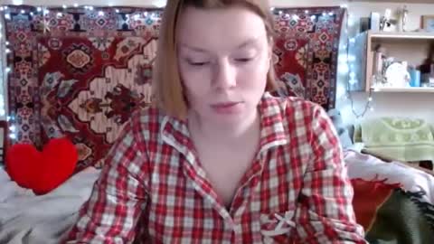Snapshot of miss_elistia_ chatting on 11, 3, 2025 Elis online show from 11, 3, 2025