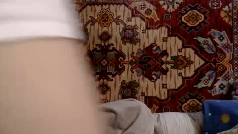 Snapshot of miss_elistia_ chatting on 9, 9, 2025 Elis online show from 9, 9, 2025