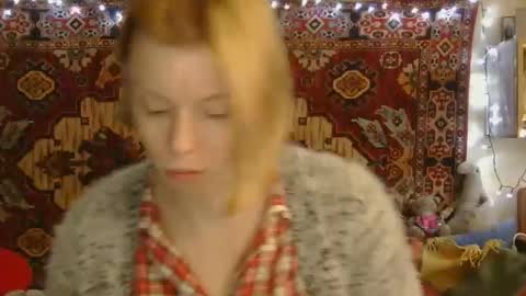 Snapshot of miss_elistia_ chatting on 20, 10, 2025 Elis online show from 20, 10, 2025