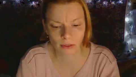 Snapshot of miss_elistia_ chatting on 27, 10, 2025 Elis online show from 27, 10, 2025