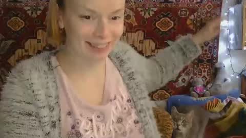 Snapshot of miss_elistia_ chatting on 6, 11, 2025 Elis online show from 6, 11, 2025