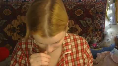 Snapshot of miss_elistia_ chatting on 3, 12, 2025 Elis online show from 3, 12, 2025