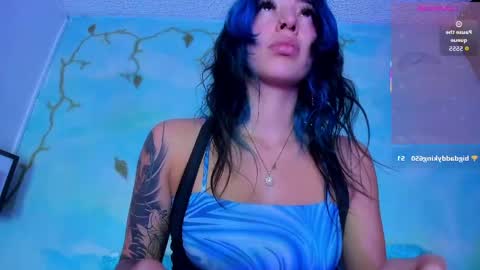 miss_evans_ online show from 14, 4, 2026