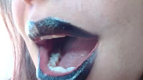 Miss Evoleth online show from 13, 12, 2025