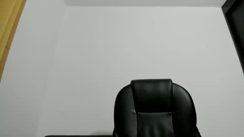 Snapshot of miss_eylens chatting on 20, 11, 2025 miss_eylens online show from 20, 11, 2025