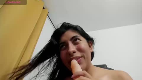 miss_eylens online show from 20, 3, 2026