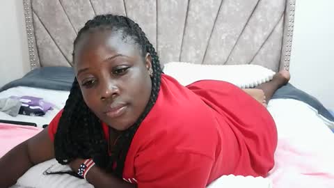 Snapshot of miss_godess chatting on 17, 11, 2025 miss_godess online show from 17, 11, 2025