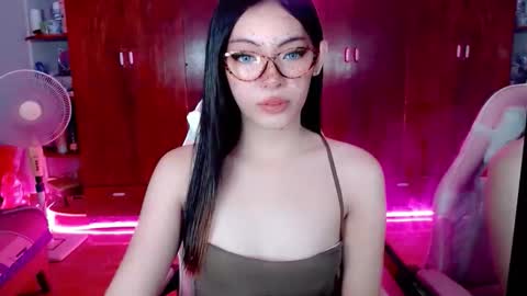 miss_hornydoll online show from 18, 10, 2025