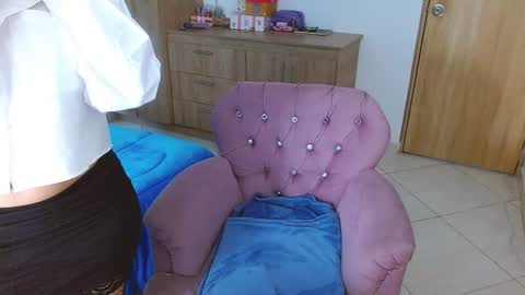 Isabella online show from 13, 12, 2024