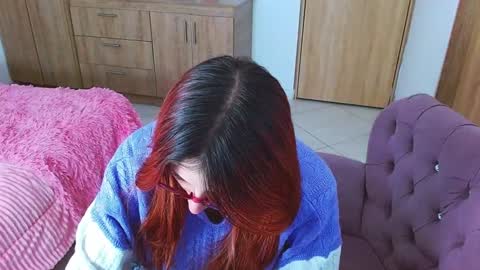 Isabella online show from 6, 2, 2025
