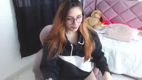 Isabella online show from 6, 10, 2025