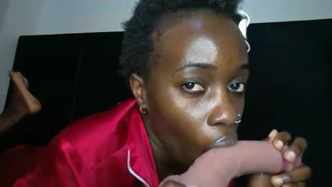 SensuElle  WHAT I DONT SHOW HERE... YOULL ONLY SEE IN PRIVATE  online show from 10, 2, 2026