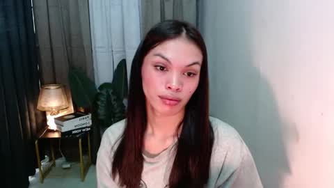 Snapshot of miss_jhes chatting on 13, 12, 2025 Jhes online show from 13, 12, 2025