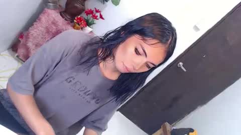 julie online show from 5, 4, 2026