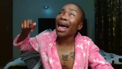 Snapshot of miss_kiarrafit chatting on 15, 12, 2024 Miss Kiarrafit online show from 15, 12, 2024