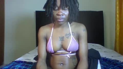 Snapshot of miss_kiarrafit chatting on 27, 10, 2025 Miss Kiarrafit online show from 27, 10, 2025