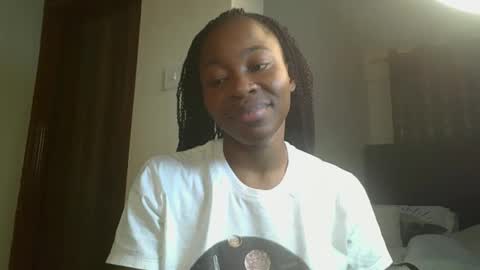 Snapshot of miss_kiarrafit chatting on 1, 12, 2025 Miss Kiarrafit online show from 1, 12, 2025