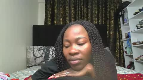 Snapshot of miss_kiarrafit chatting on 17, 12, 2025 Miss Kiarrafit online show from 17, 12, 2025