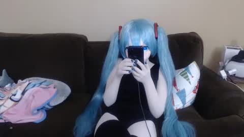 Miku online show from 7, 12, 2024