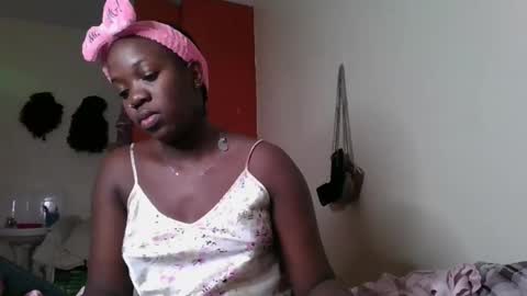 Snapshot of miss_kookie chatting on 21, 1, 2025 miss_kookie online show from 21, 1, 2025