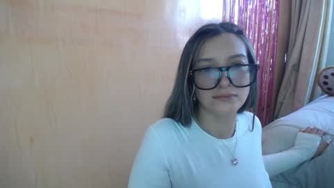 lilieth  online show from 7, 3, 2025