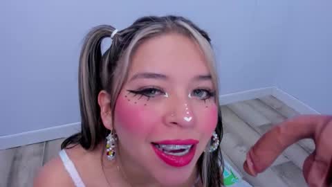 Snapshot of miss_lucyla chatting on 12, 1, 2026 miss_lucyla online show from 12, 1, 2026