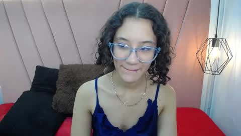 Snapshot of miss_m1a chatting on 11, 9, 2025 mia online show from 11, 9, 2025