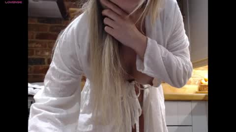 Anna online show from 17, 4, 2026