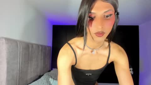 Snapshot of miss_myers chatting on 1, 7, 2026 Goddess Myers thumb up is important for me kisses online show from 1, 7, 2026