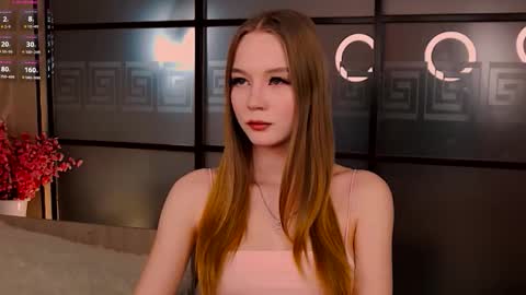 Nicole online show from 2, 2, 2026