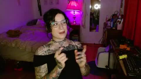 Raven online show from 19, 6, 2026