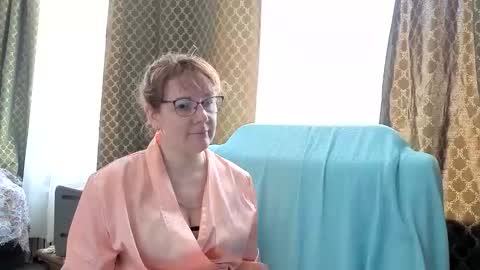 miss sandrax online show from 6, 6, 2026