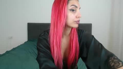 Miss Soniaa online show from 7, 3, 2025
