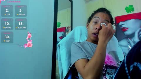 Snapshot of miss_sparkle666 chatting on 12, 10, 2025 miss_sparkle666 online show from 12, 10, 2025