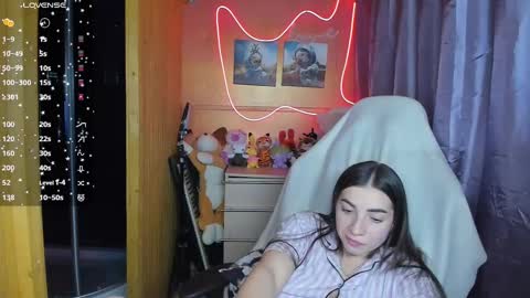 Snapshot of miss_tasy chatting on 27, 2, 2025 Melanie January 15th is my birthday there will be an interesting show online show from 27, 2, 2025