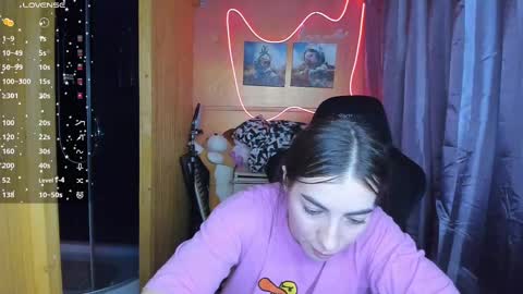 Snapshot of miss_tasy chatting on 6, 3, 2025 Melanie January 15th is my birthday there will be an interesting show online show from 6, 3, 2025