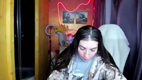 Snapshot of miss_tasy chatting on 30, 11, 2025 Melanie January 15th is my birthday there will be an interesting show online show from 30, 11, 2025