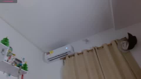 Snapshot of miss_valery2 chatting on 14, 2, 2025 hanna online show from 14, 2, 2025