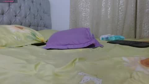 Snapshot of miss_valery2 chatting on 6, 3, 2025 hanna online show from 6, 3, 2025