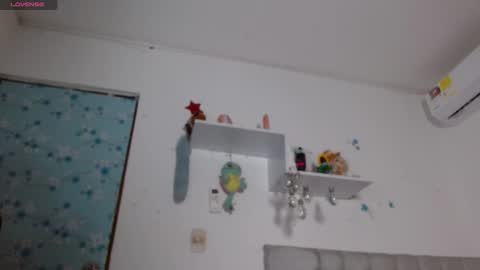 Snapshot of miss_valery2 chatting on 12, 9, 2025 hanna online show from 12, 9, 2025