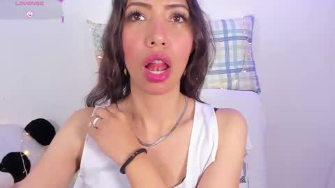 Snapshot of miss_veronica2 chatting on 25, 2, 2025 Miss Veronica online show from 25, 2, 2025