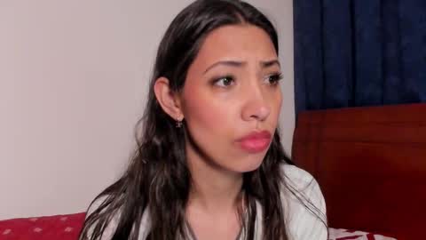 Snapshot of miss_veronica2 chatting on 18, 11, 2025 Miss Veronica online show from 18, 11, 2025