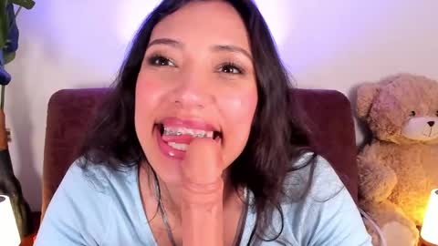 Miss Veronica online show from 14, 4, 2026