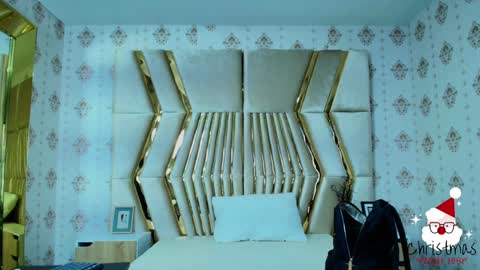 Snapshot of miss_veronicaa chatting on 20, 12, 2024 Veronica summer 7AM to 1500 PM hour GMT-5 online show from 20, 12, 2024