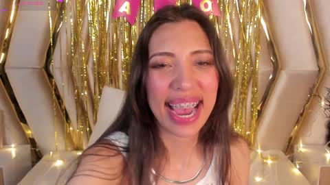 Snapshot of miss_veronicaa chatting on 31, 12, 2024 Veronica summer 7AM to 1500 PM hour GMT-5 online show from 31, 12, 2024