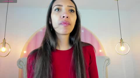 Snapshot of miss_veronicaa chatting on 24, 1, 2025 Veronica summer 7AM to 1500 PM hour GMT-5 online show from 24, 1, 2025