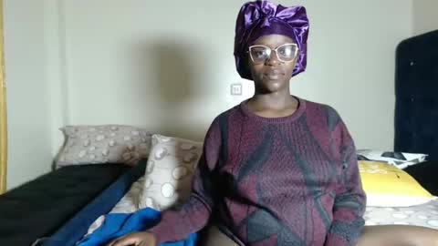 Snapshot of miss_wetcherry chatting on 1, 5, 2026 Cherie Independent model online show from 1, 5, 2026