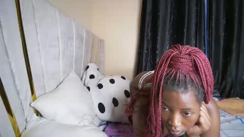 Snapshot of miss_worldfire chatting on 23, 10, 2025 miss_worldfire online show from 23, 10, 2025