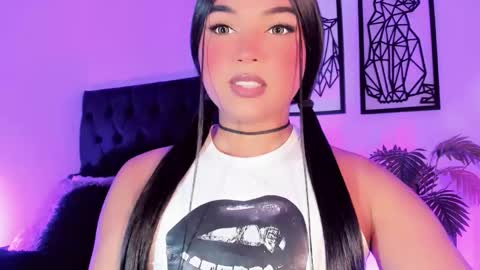 Snapshot of miss_zz chatting on 25, 11, 2025 miss_zz online show from 25, 11, 2025